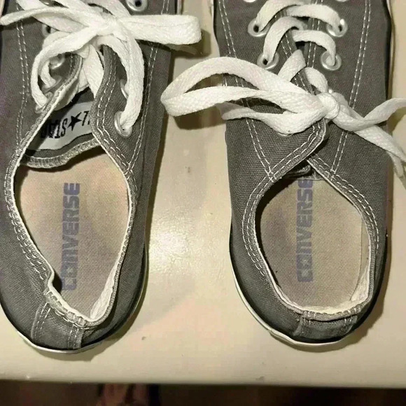 SOLD. SOLD. Converse Chucks size 7 - Picture 3 of 9
